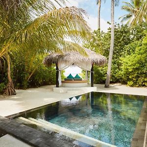 Deluxe Beach Villa Pool Transfer 2 pax